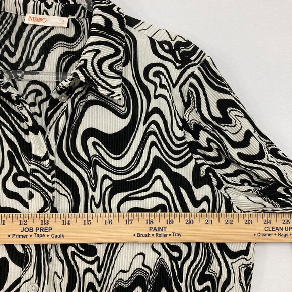 Intempo Large Black White Abstract Artsy Pleated Textured Relaxed Button Down - Picture 7 of 11